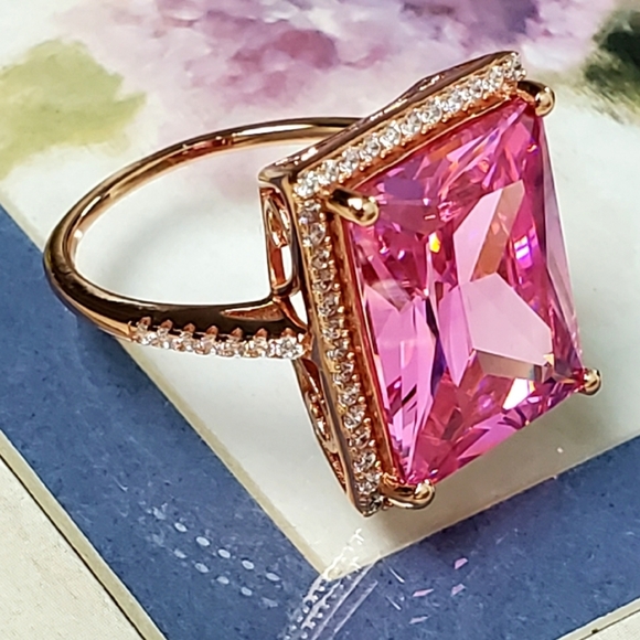 NEW Pink Gemstone Ring - Picture 7 of 9